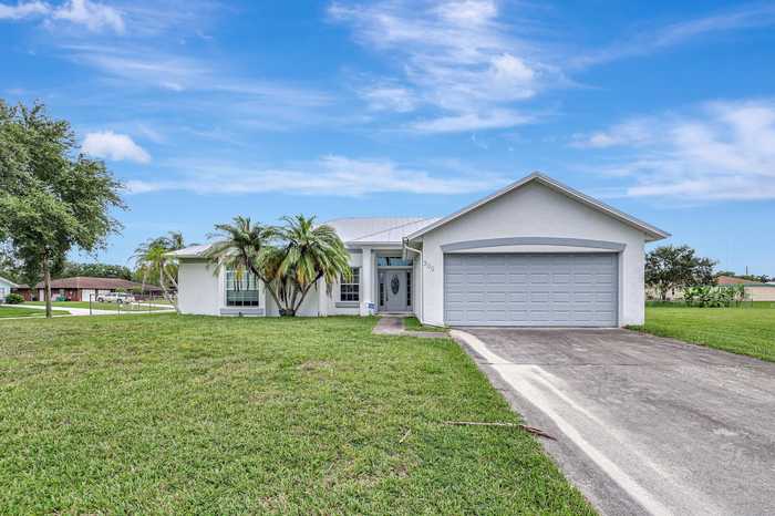 photo 2: 300 Deerwood Lane, Fort Pierce FL 34947