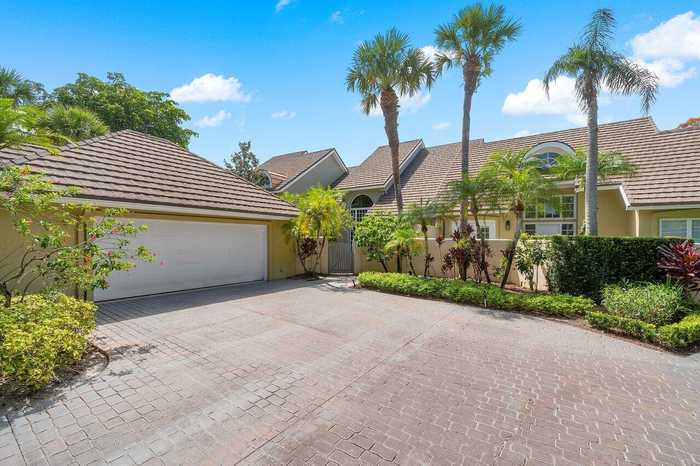 photo 2: 11997 Polo Club Road, Wellington FL 33414