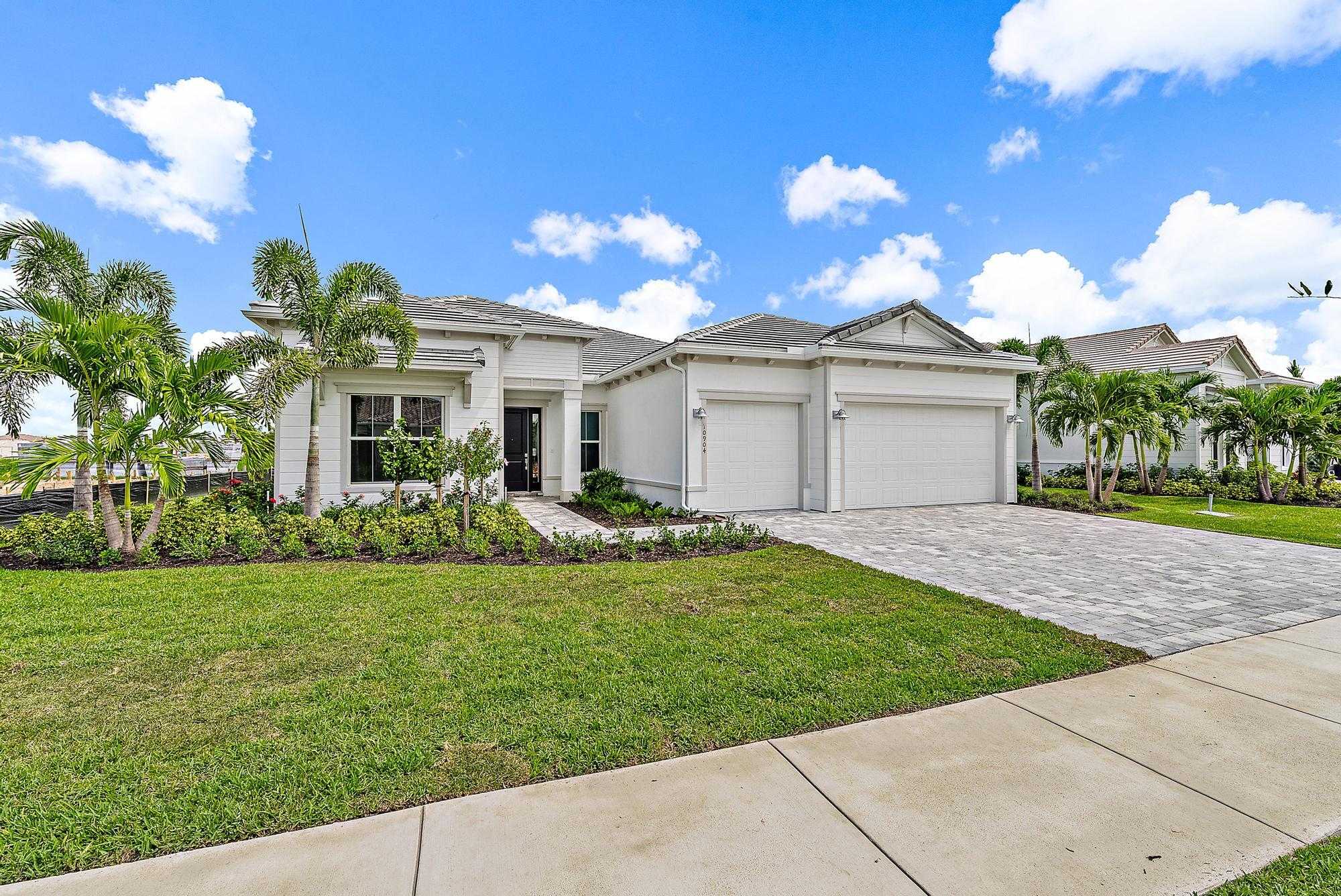 photo 1: 10904 Stellar Circle, Palm Beach Gardens FL 33412