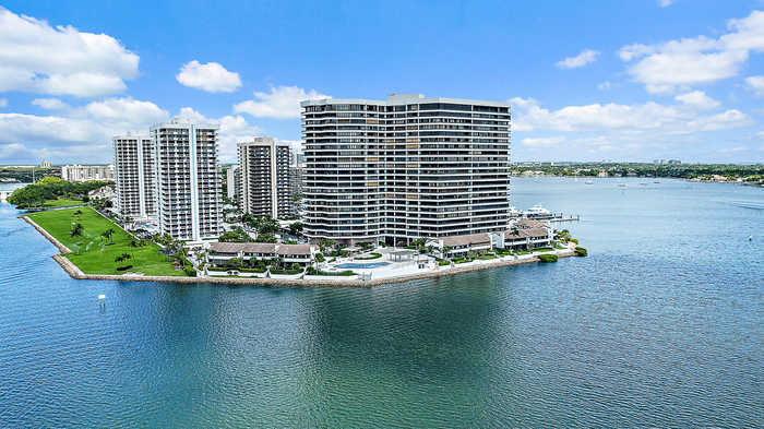 photo 1: 100 Lakeshore Drive Unit 254, North Palm Beach FL 33408