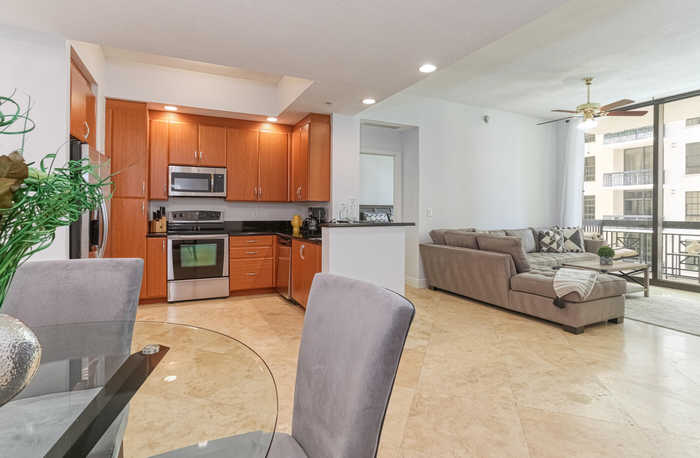 photo 2: 701 Olive Avenue Unit 805, West Palm Beach FL 33401