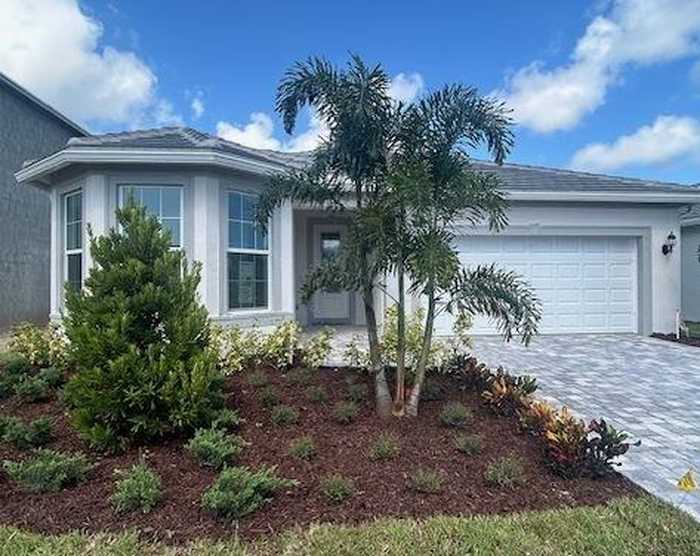 photo 1: 4525 Nautilus Circle, Vero Beach FL 32967