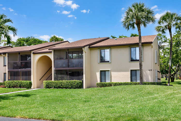 photo 1: 628 Sea Pine Way Unit E2, Greenacres FL 33415