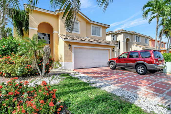 photo 2: 6201 Willoughby Circle, Lake Worth FL 33463