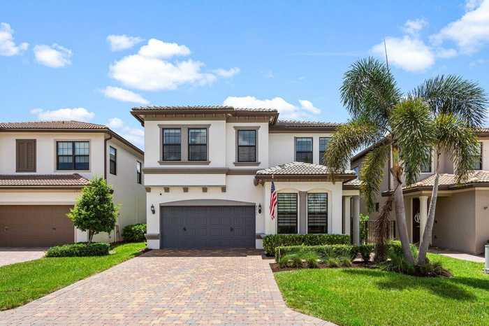 photo 2: 8215 Hanoverian Drive, Lake Worth FL 33467