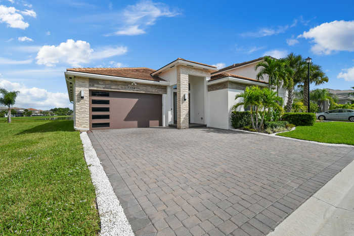 photo 1: 7324 Stella Lane, Lake Worth FL 33463