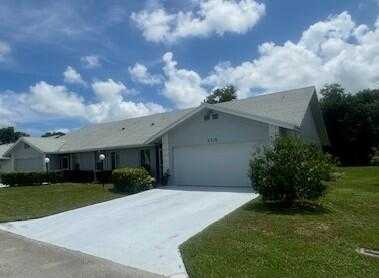 photo 3: 5316 Crystal Anne Drive, West Palm Beach FL 33417