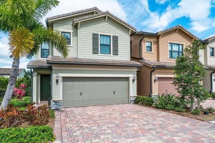 photo 2: 8301 Catria Lane, Lake Worth FL 33467