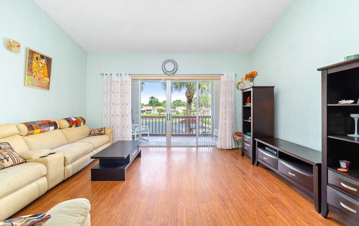 photo 2: 2528 Boundbrook Drive Unit 206, Palm Springs FL 33406