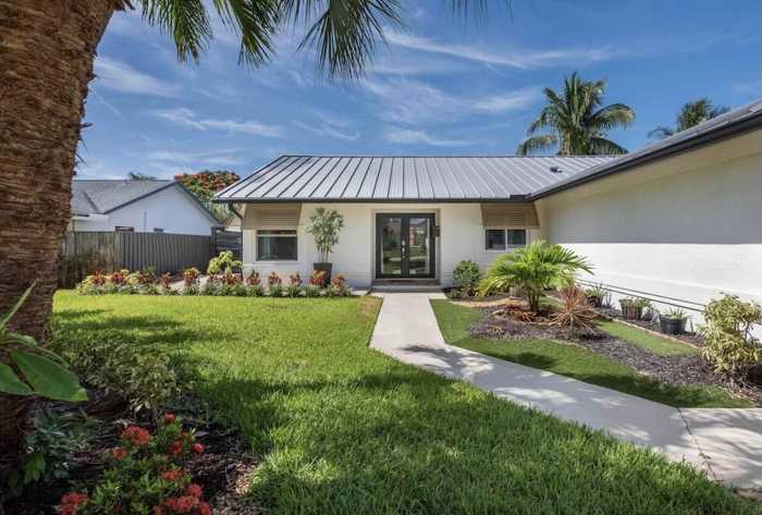 photo 1: 514 Enfield Road, Delray Beach FL 33444