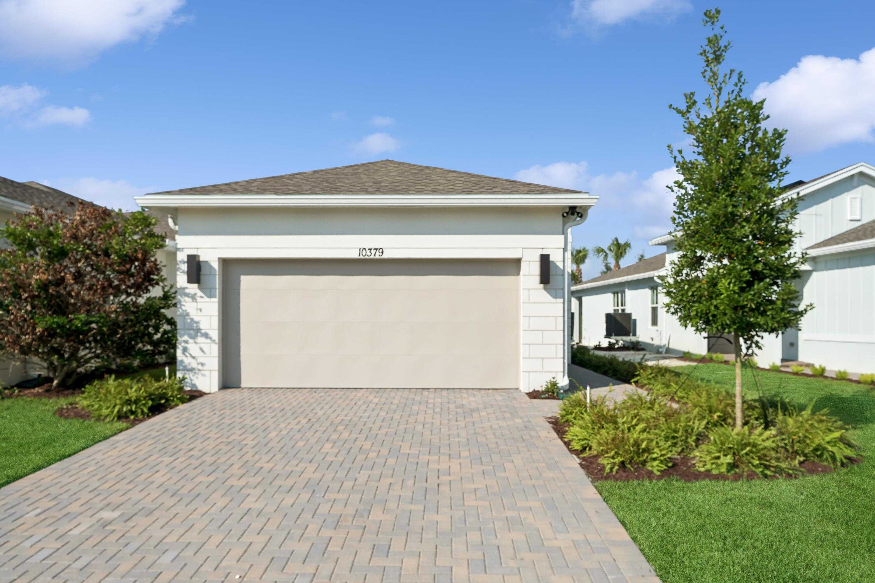 photo 3: 10379 Dreamweaver Road Unit 16, Port Saint Lucie FL 34987