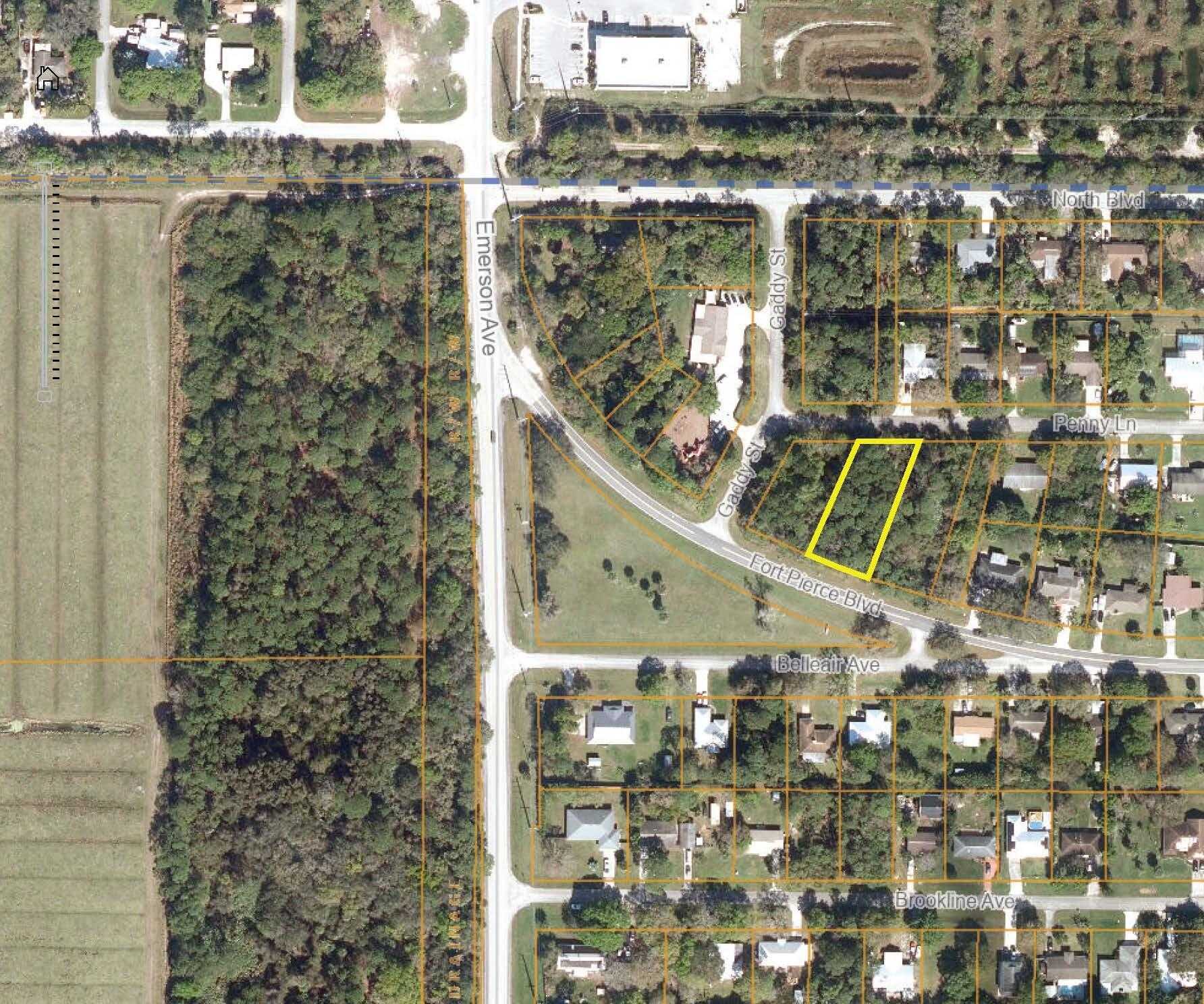 photo 3: 8704 Fort Pierce Boulevard, Fort Pierce FL 34951