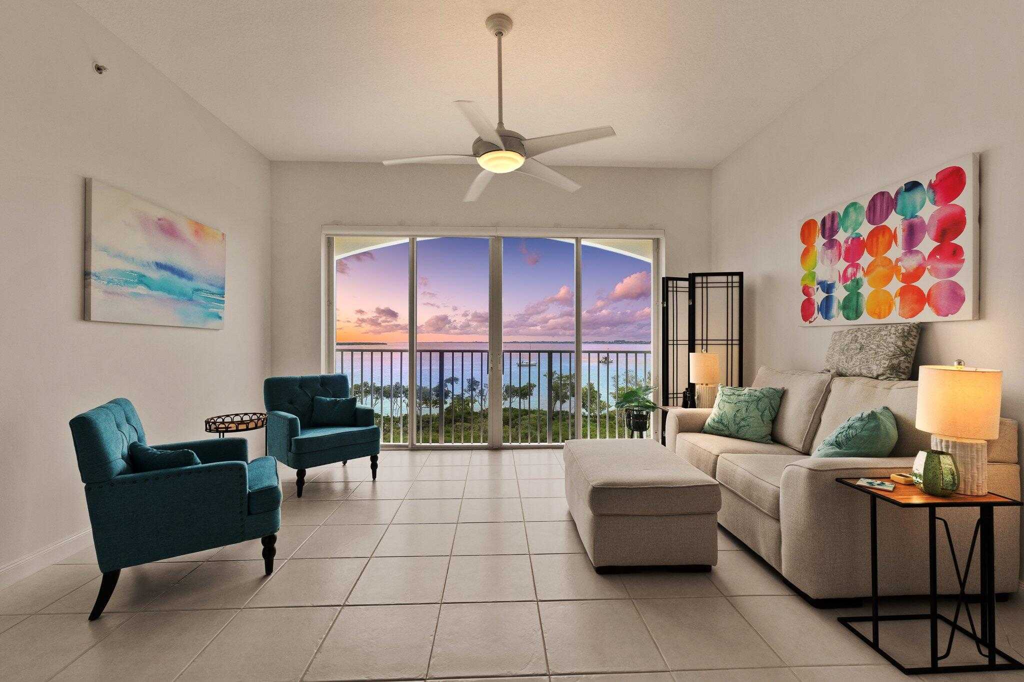 photo 3: 24 Harbour Isle Drive Unit Ph02, Hutchinson Island FL 34949