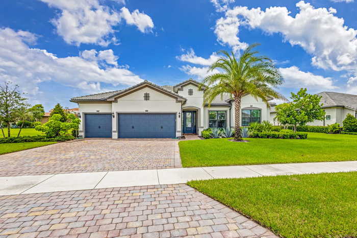 photo 1: 9171 Balsamo Drive, Palm Beach Gardens FL 33412