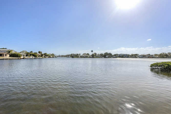 photo 27: 756 Harbour Isles Court, North Palm Beach FL 33410