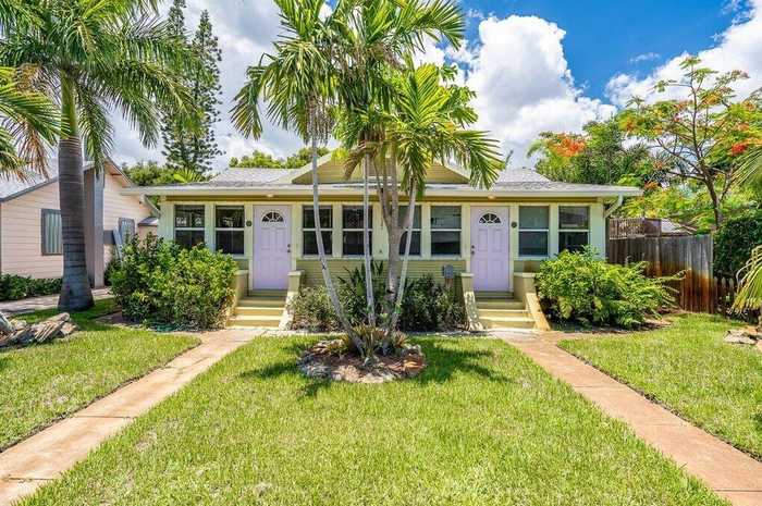 photo 1: 215 Ocean Breeze, Lake Worth Beach FL 33460