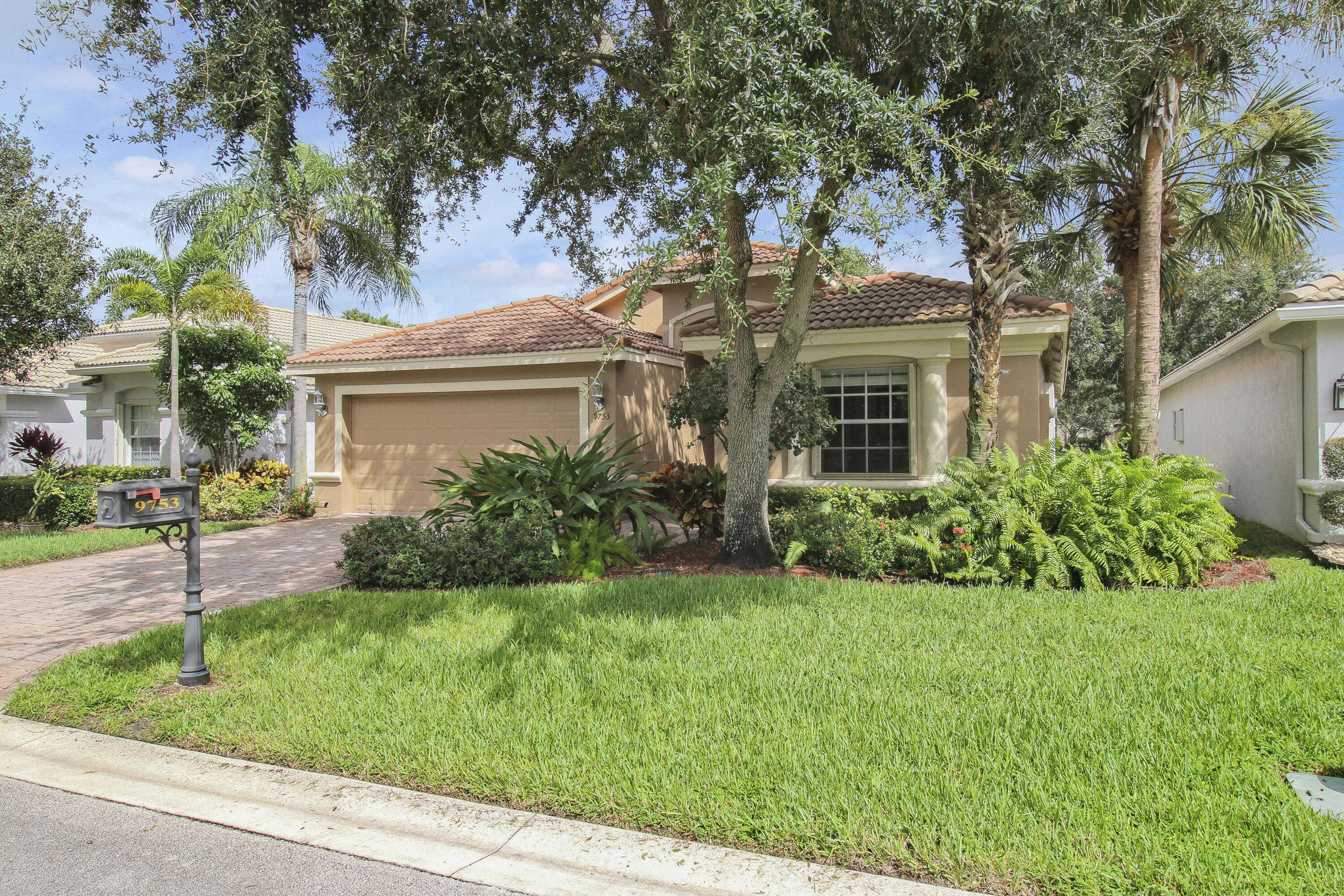 photo 3: 9753 Donato Way, Lake Worth FL 33467