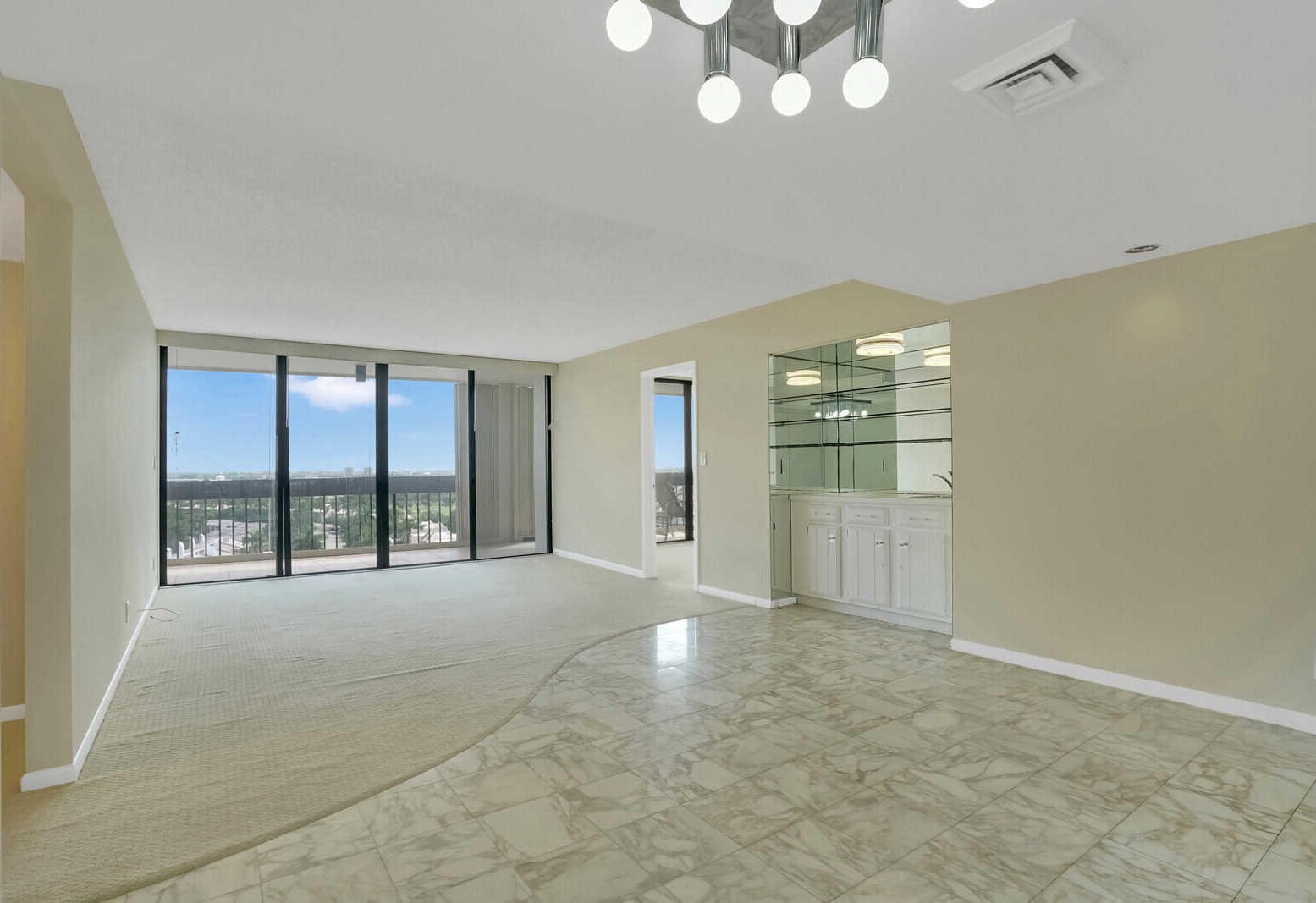 photo 3: 2000 Presidential Way Unit 1204, West Palm Beach FL 33401