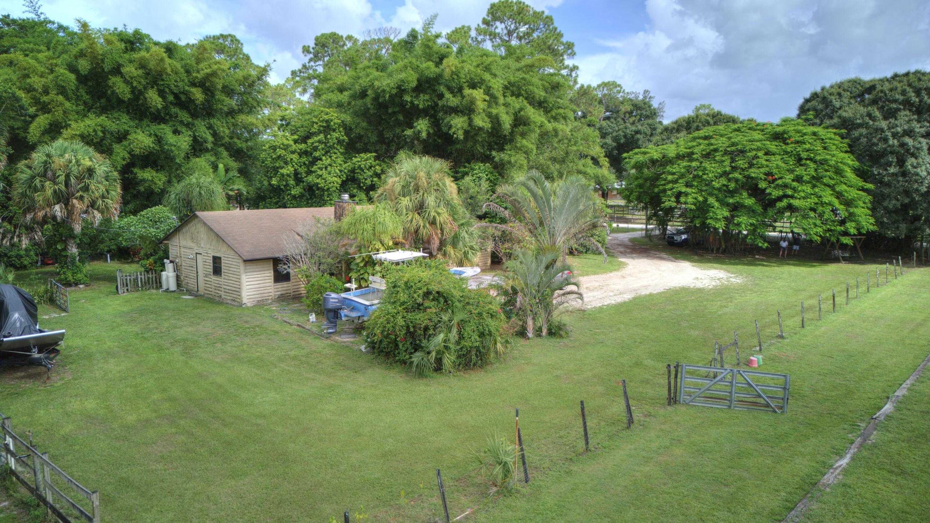 photo 3: 2340 B Road, Loxahatchee Groves FL 33470