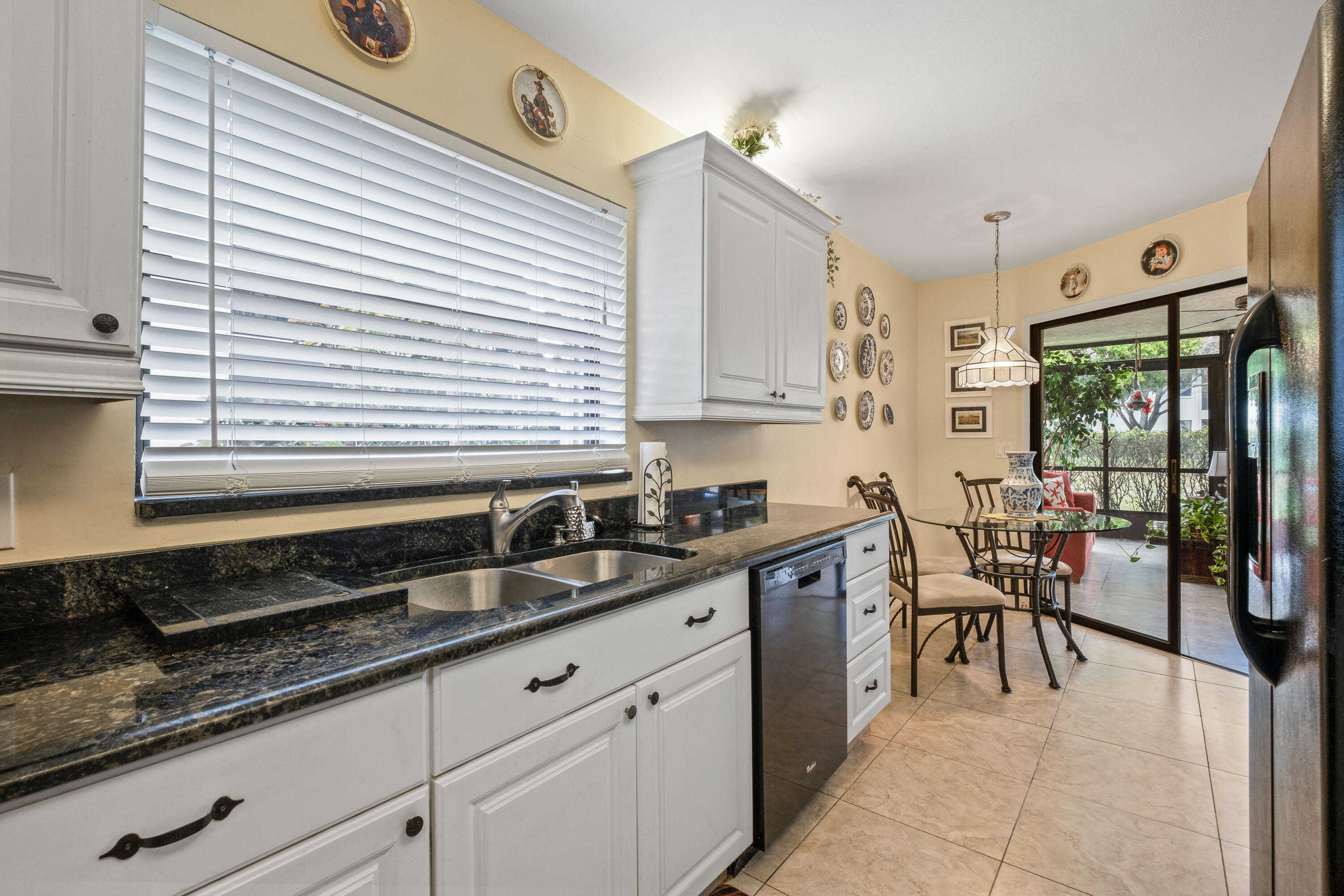 photo 3: 3313 Perimeter Drive Unit 1611, Greenacres FL 33467