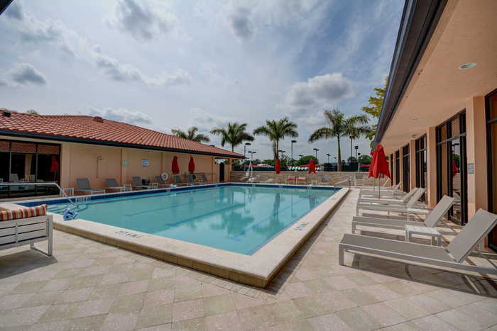 photo 43: 119 Club Drive, Palm Beach Gardens FL 33418