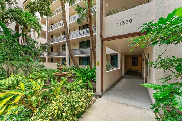 photo 2: 11370 Twelve Oaks Way Unit 418, North Palm Beach FL 33408