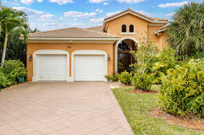 photo 3: 1781 Belmont Circle, Vero Beach FL 32968