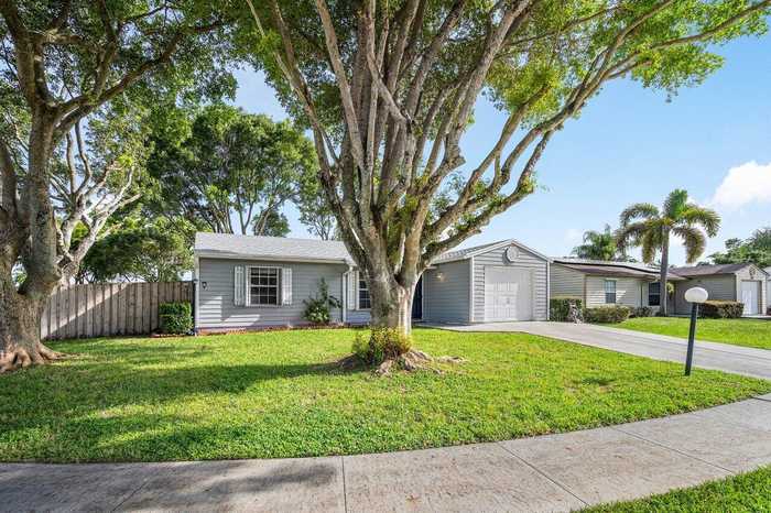 photo 2: 5183 Canal Circle, Lake Worth FL 33467