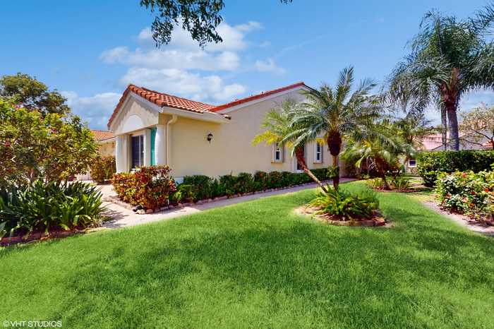 photo 1: 15289 Lake Wisteria Road, Delray Beach FL 33484