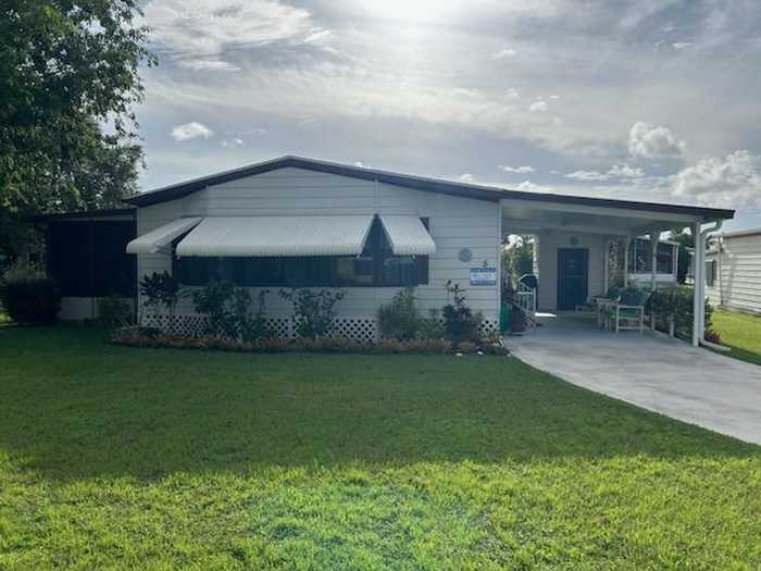 photo 1: 5 Grande Camino Place, Fort Pierce FL 34951