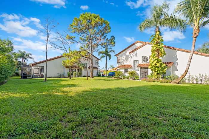 photo 24: 13487 Fountain View Boulevard, Wellington FL 33414