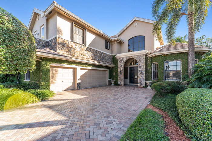 photo 1: 10380 Trianon Place, Wellington FL 33449