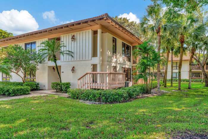 photo 2: 161 Brackenwood Road, Palm Beach Gardens FL 33418