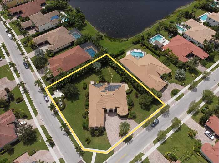 photo 56: 104 Manor Circle, Jupiter FL 33458