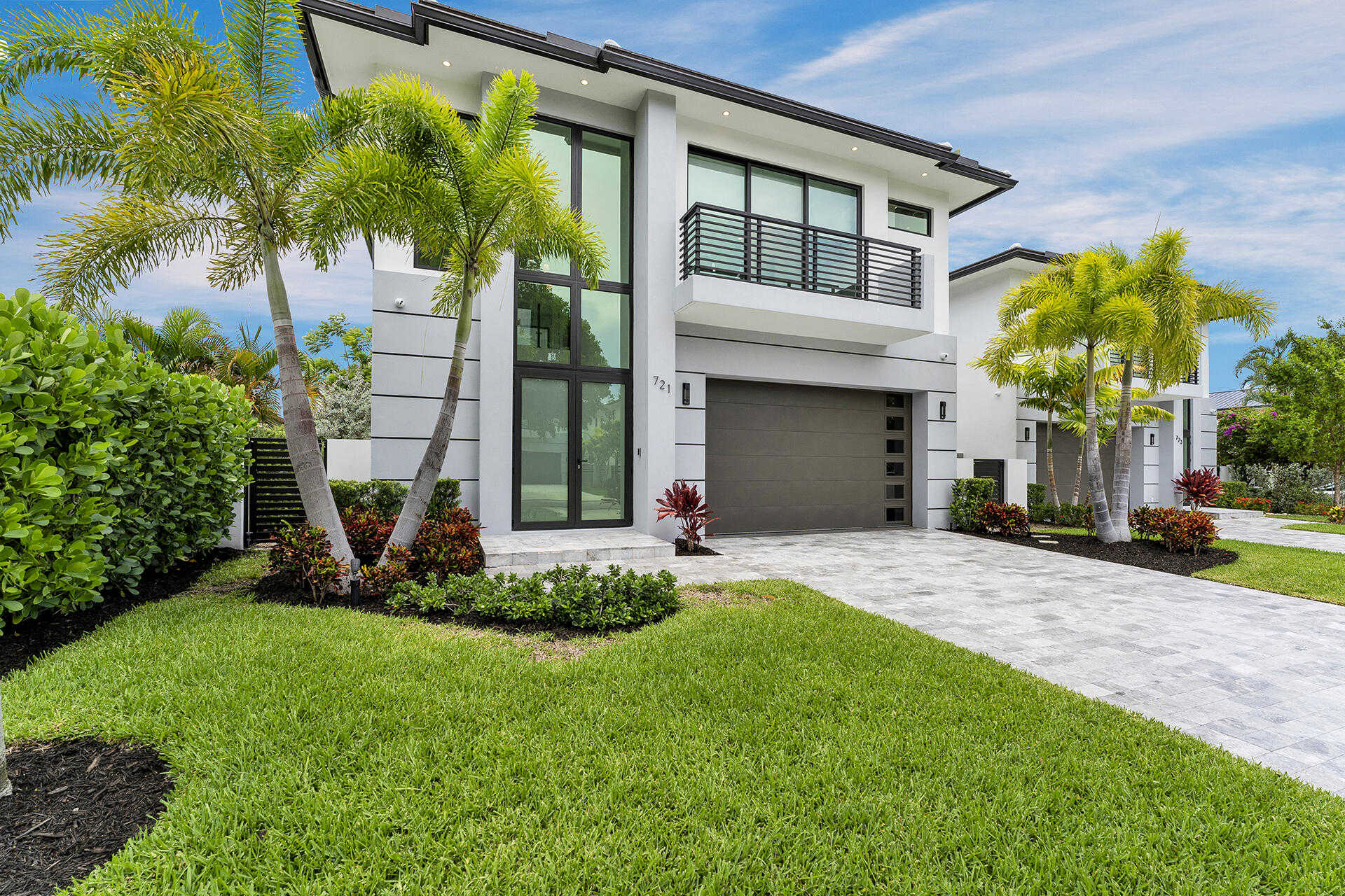 photo 3: 721 Lake Avenue, Delray Beach FL 33483