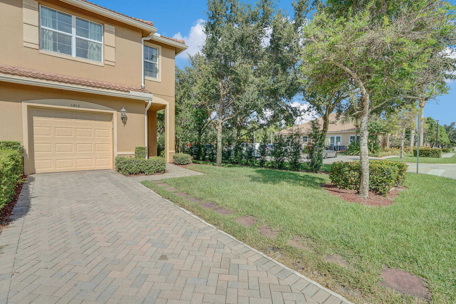 photo 3: 5957 Monterra Club Drive, Lake Worth FL 33463