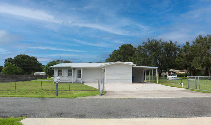 photo 1: 902 Echo Street, Fort Pierce FL 34982