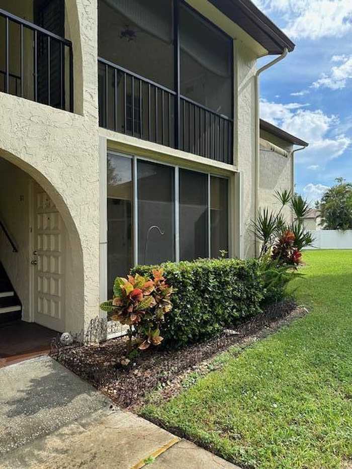 photo 1: 3625 La Aires Court Unit B-1, Greenacres FL 33463