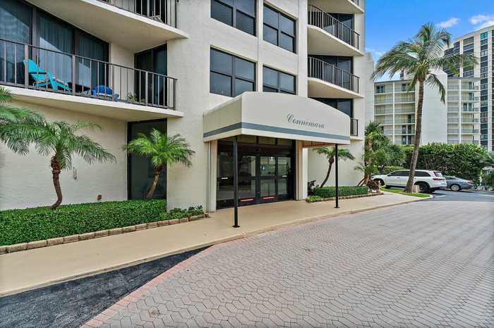 photo 1: 5420 Ocean Drive Unit 1406, Riviera Beach FL 33404