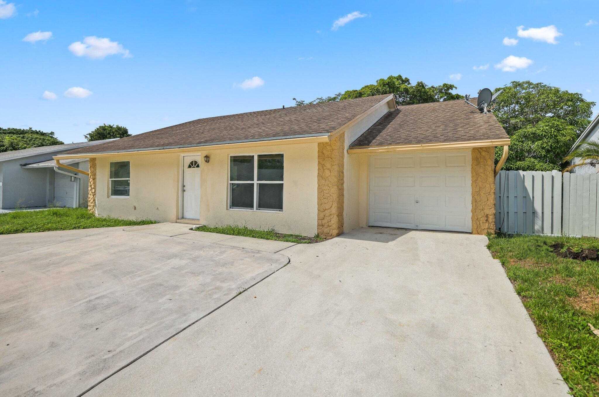 photo 3: 6009 Triphammer Road, Lake Worth FL 33463