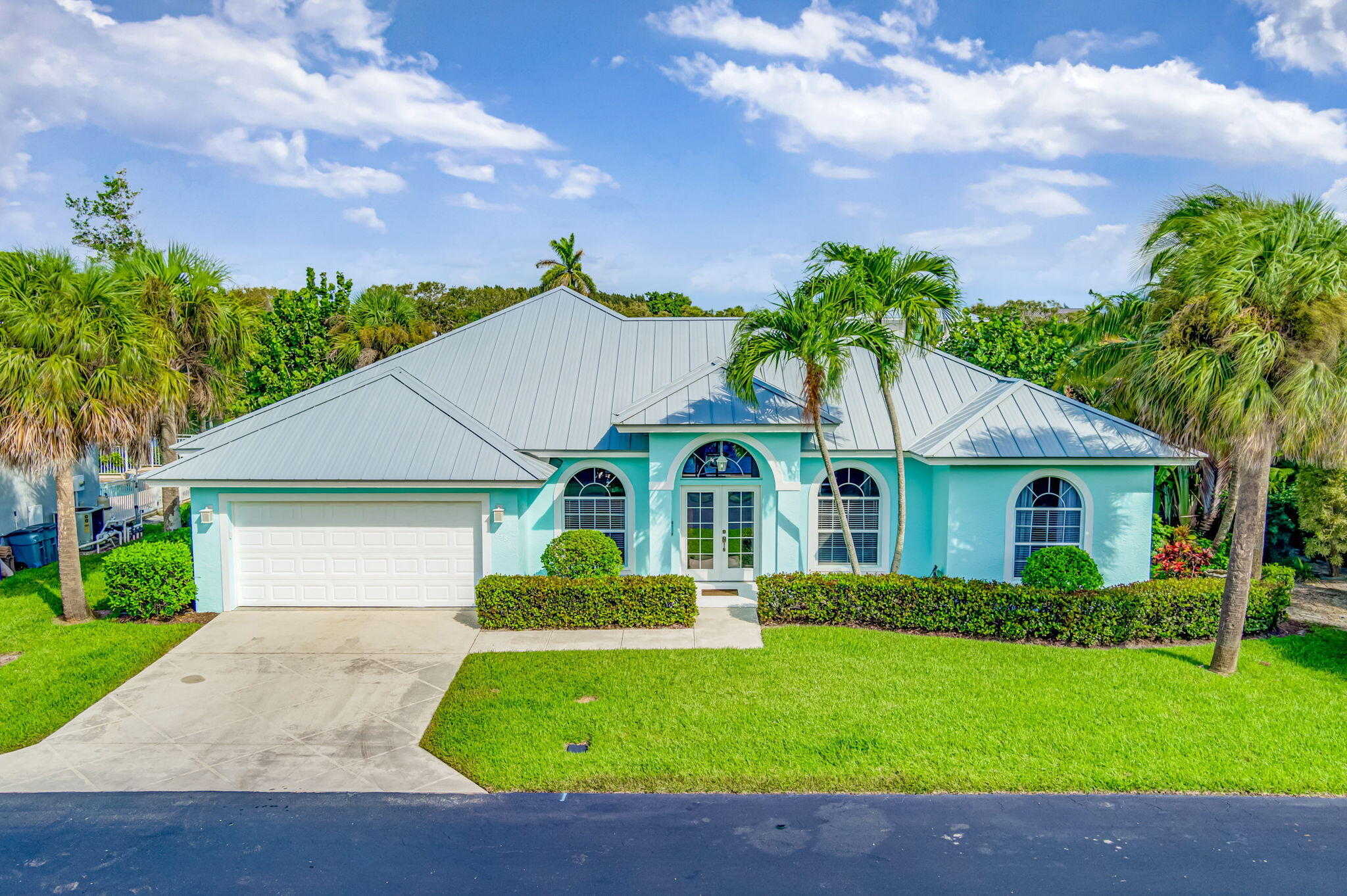 photo 1: 8335 Governors Way, Hobe Sound FL 33455