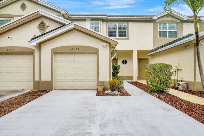 photo 1: 6329 Crescent Lake Way, Lake Worth FL 33463