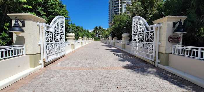 photo 2: 5050 Ocean Drive Unit 903, Singer Island FL 33404