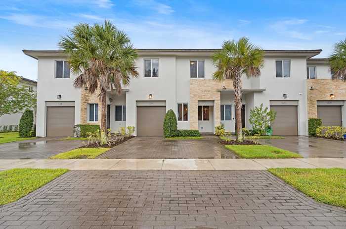 photo 1: 1241 Pioneer Way, Royal Palm Beach FL 33411