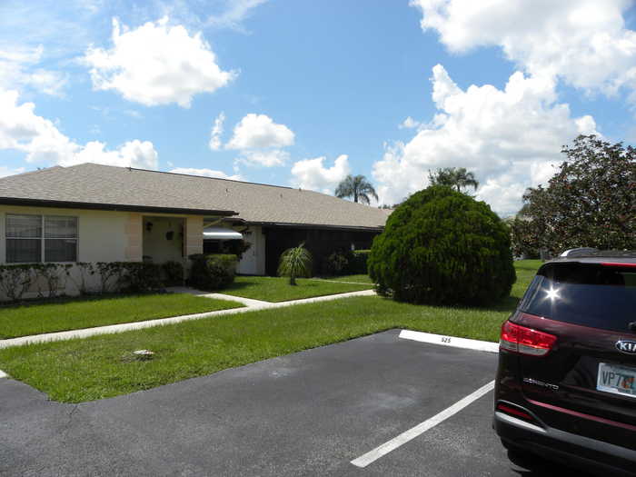 photo 1: 523 Ponderosa Drive Unit 43, Fort Pierce FL 34982