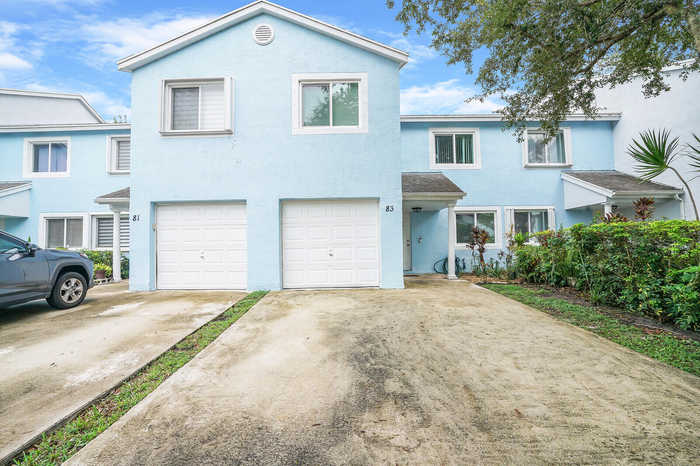 photo 1: 83 Fairway Lane, Royal Palm Beach FL 33411