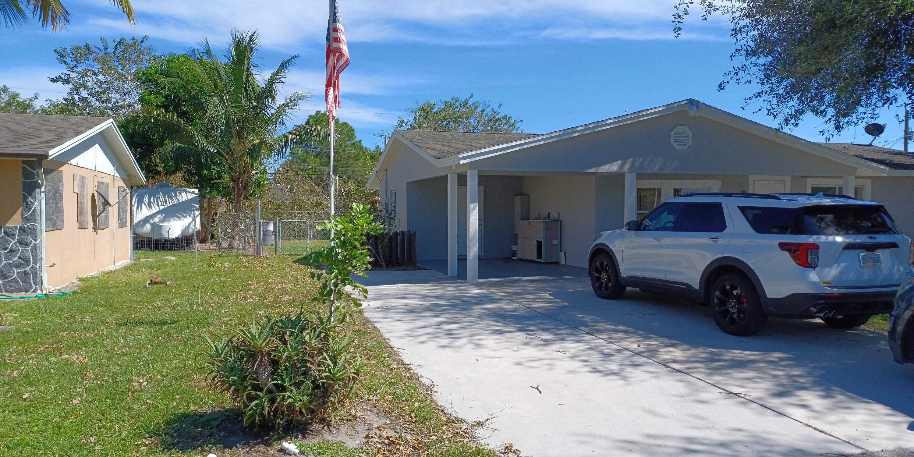 photo 2: 3242 Vernon Street, Fort Pierce FL 34982