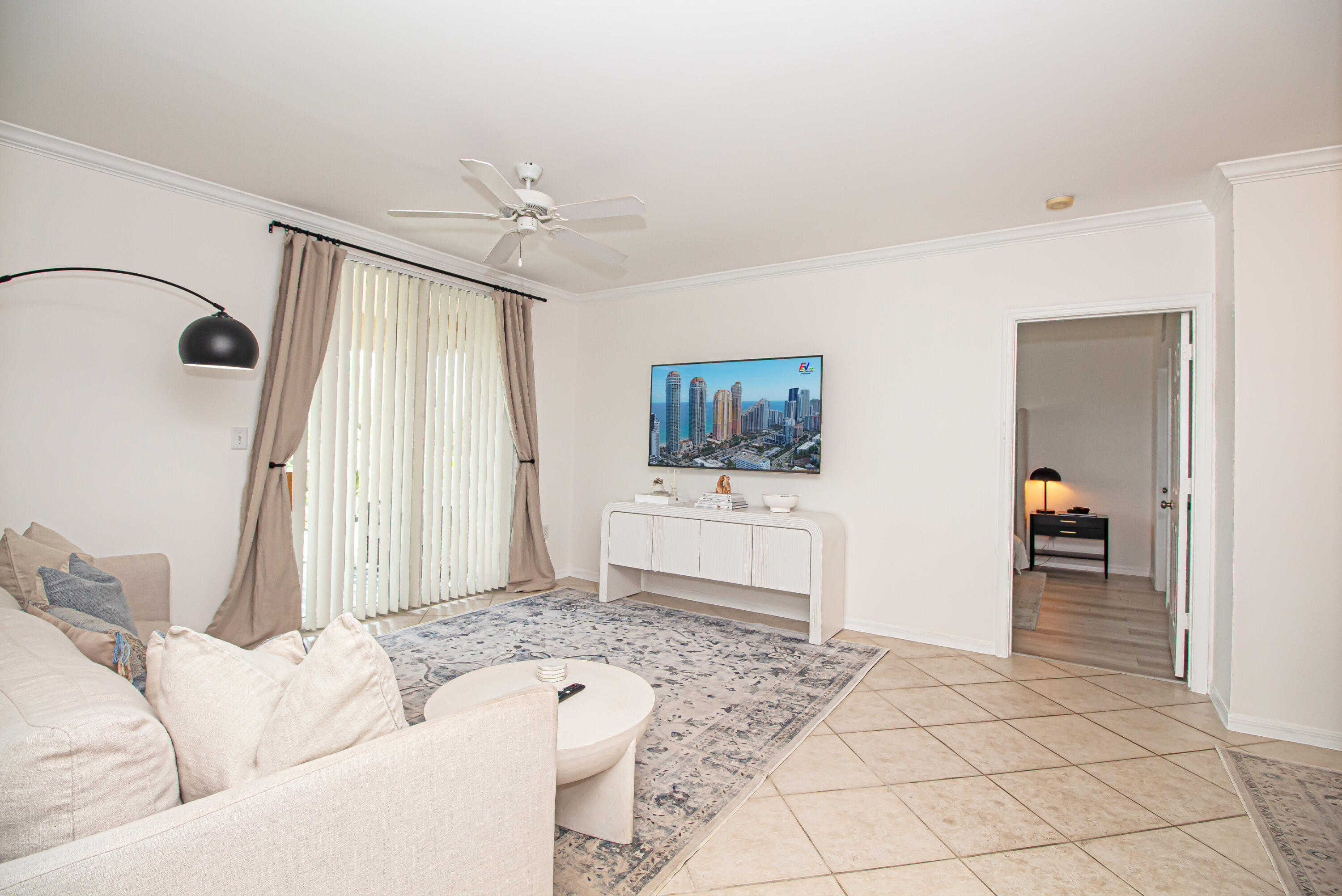 photo 1: 6573 Emerald Dunes Drive Unit 303, West Palm Beach FL 33411