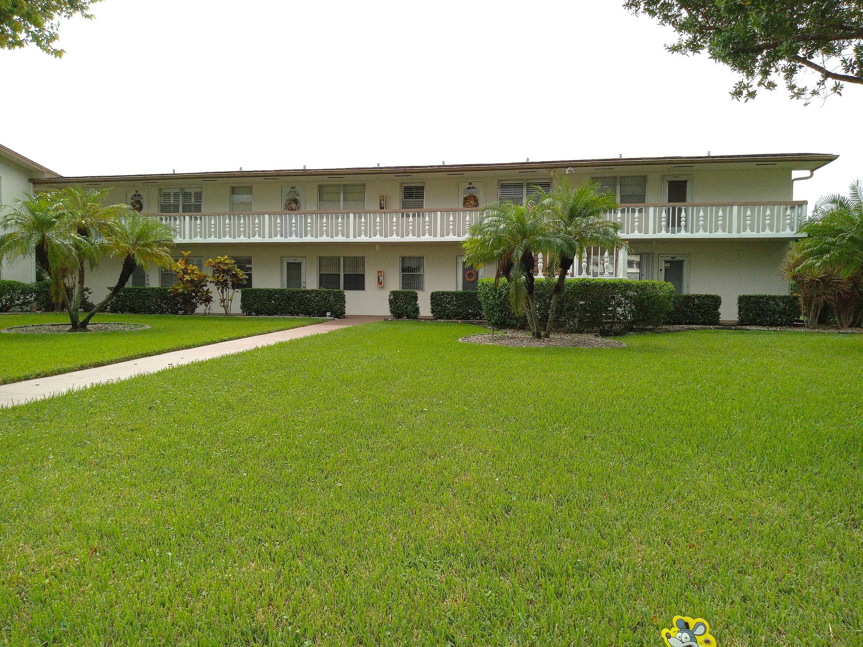 photo 1: 183 Windsor I, West Palm Beach FL 33417