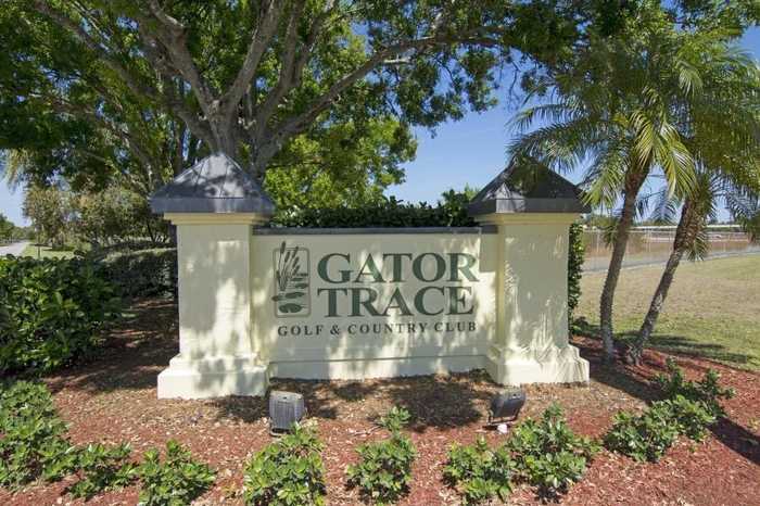 photo 1: 4310 Gator Trace Circle, Fort Pierce FL 34982